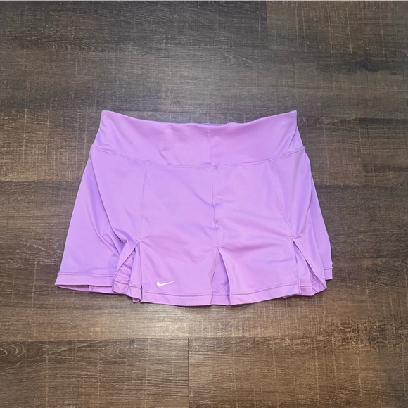 Nike Women's Light Purple Skort Skirt Size Small - Picture 3 of 5